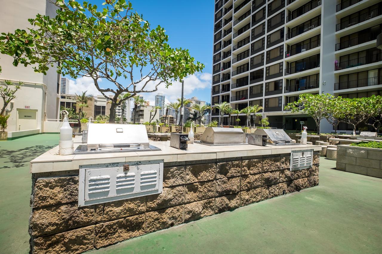 Sweetwater At Waikiki Hotel Honolulu Exterior foto